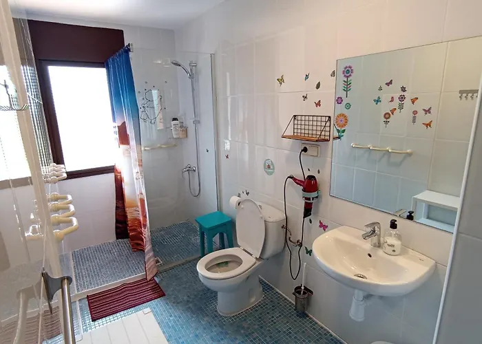 Casa Entera Family House Hébergement de vacances