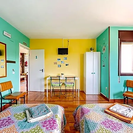 Casa Entera Family House ヒホン