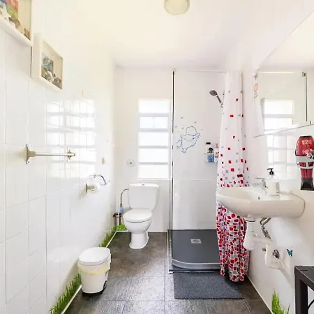 Будинок відпочинку Casa Entera Family House *
